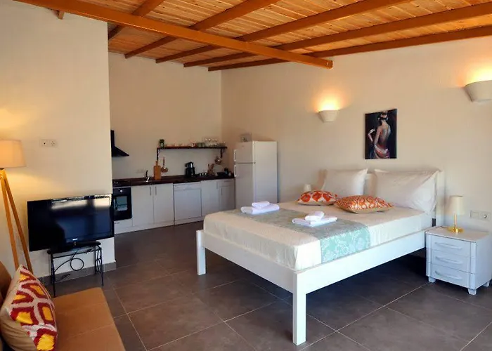 Kaktus Apartahotel 3*