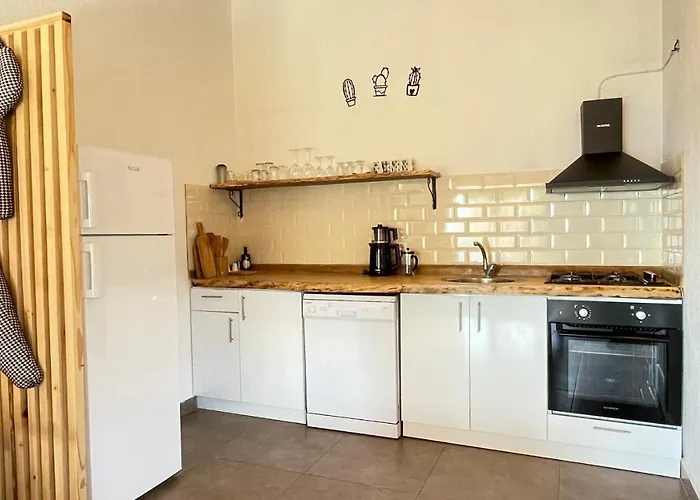 Apartahotel Kaktus 3*