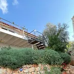Kaktus Lägenhetshotell 3*