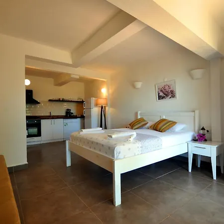 Kaktus Apartmanhotel 3*