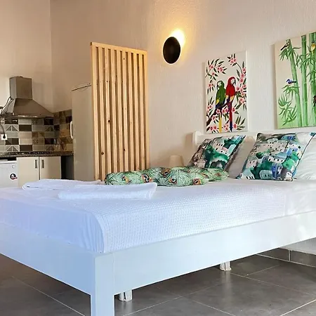 Apart-hotel Kaktus 3*